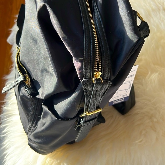 Tommy Bahama backpack in pristine condition, never worn with tags! - Picture 6 of 6